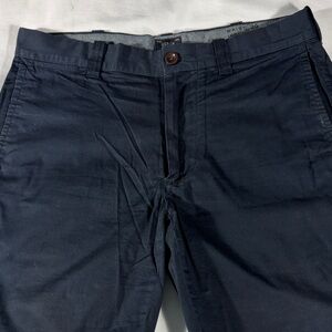 J. Crew mens black Stretch basic flat front 8.5" inseam chino shorts - size 29